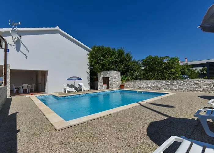 Apartments Krepo